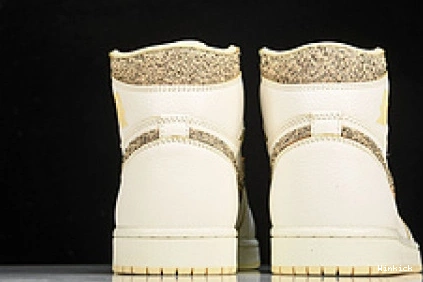 Naija OG High FD8631-100 1 Vibrations Of Retro Craft Jordan 0719